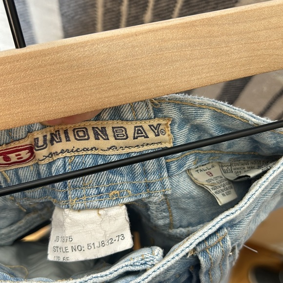 Vintage Y2K Union Bay Shorts - Picture 4 of 4